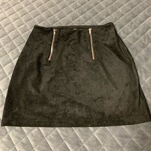 Forever 21 skirt
